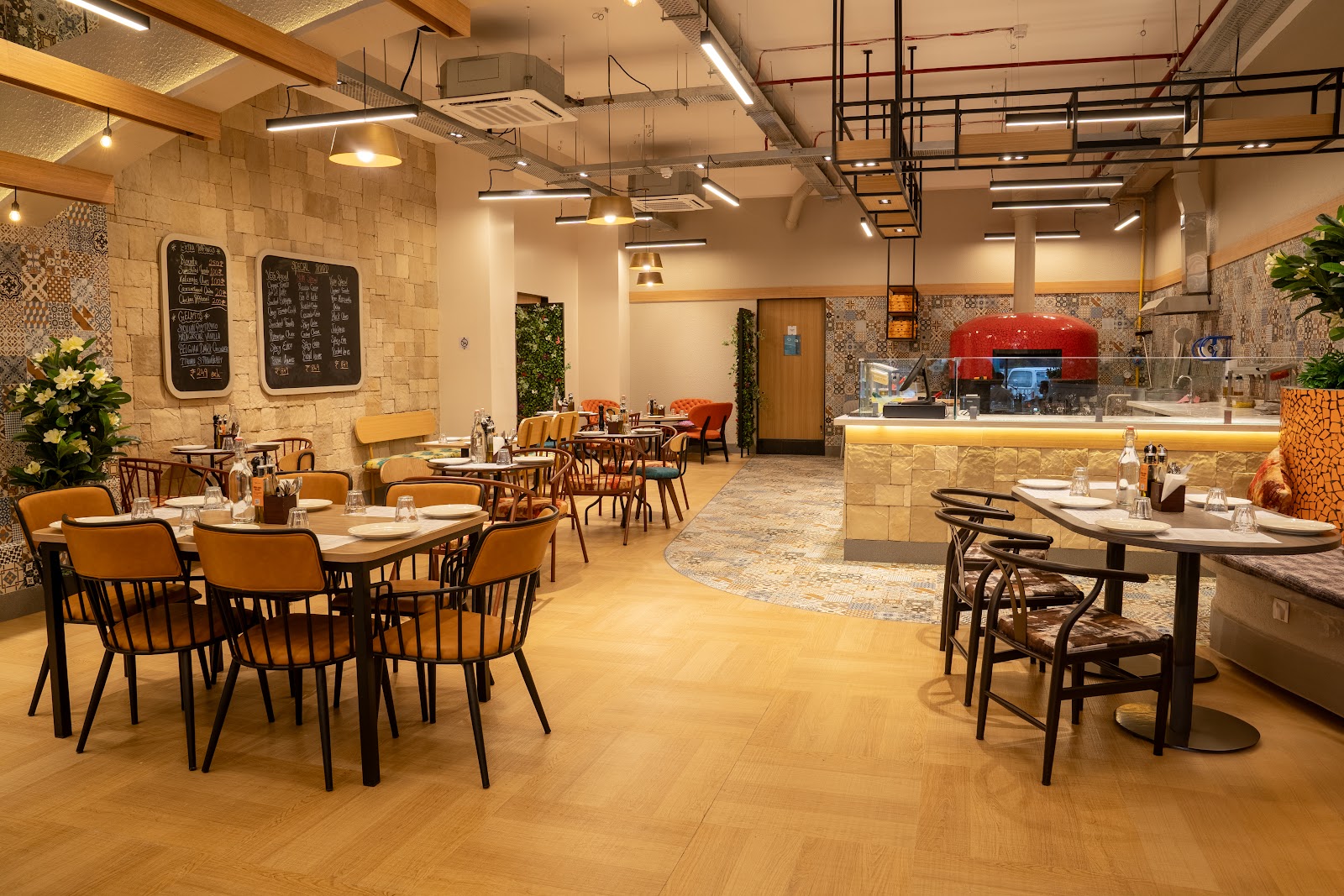Si Nonna's – IWC VIP ROAD, photo 3