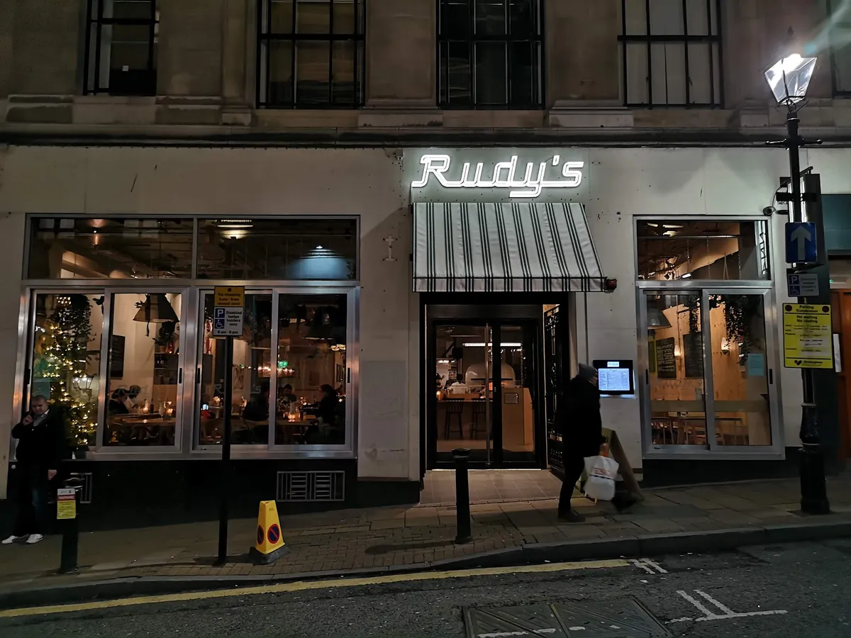 Rudy's Pizza Napoletana Bennetts Hill, photo 1