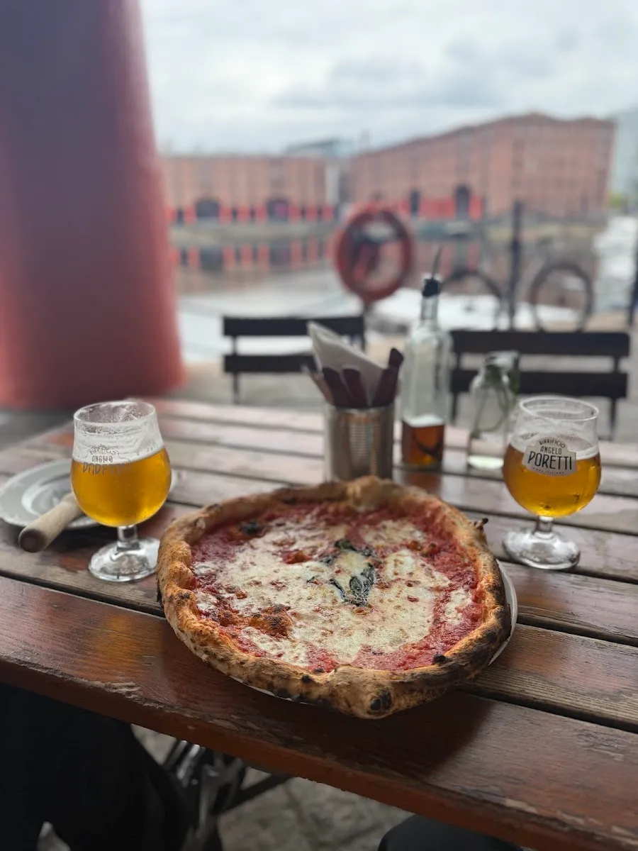 Rudy's Pizza Napoletana Albert Dock, photo 4